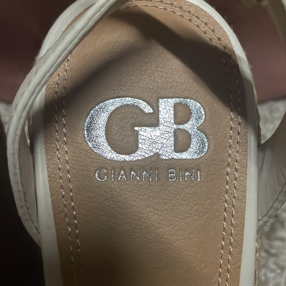 Gianni Bini Macrame Wedges Off White 8.5 - Picture 8 of 8